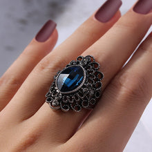 Load image into Gallery viewer, Retro Big CZ Stone Spider Signet Ring Blue Luxury Animal Wed Punk Ring For Female Cocktail Jewelry Bague Femme