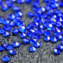 Load image into Gallery viewer, 1000Pcs/lot 4.5mm Wedding Party Decoration Tiny Diamond Confetti Acrylic Crystals Confetti DIY Crafts Embellishments