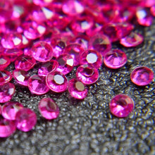 Load image into Gallery viewer, 1000Pcs/lot 4.5mm Wedding Party Decoration Tiny Diamond Confetti Acrylic Crystals Confetti DIY Crafts Embellishments