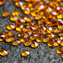 Load image into Gallery viewer, 1000pcs 4.5mm Tiny Diamond Confetti Acrylic Crystals Confetti Wedding Decoration Party DIY Decorations Crafts Embellishments